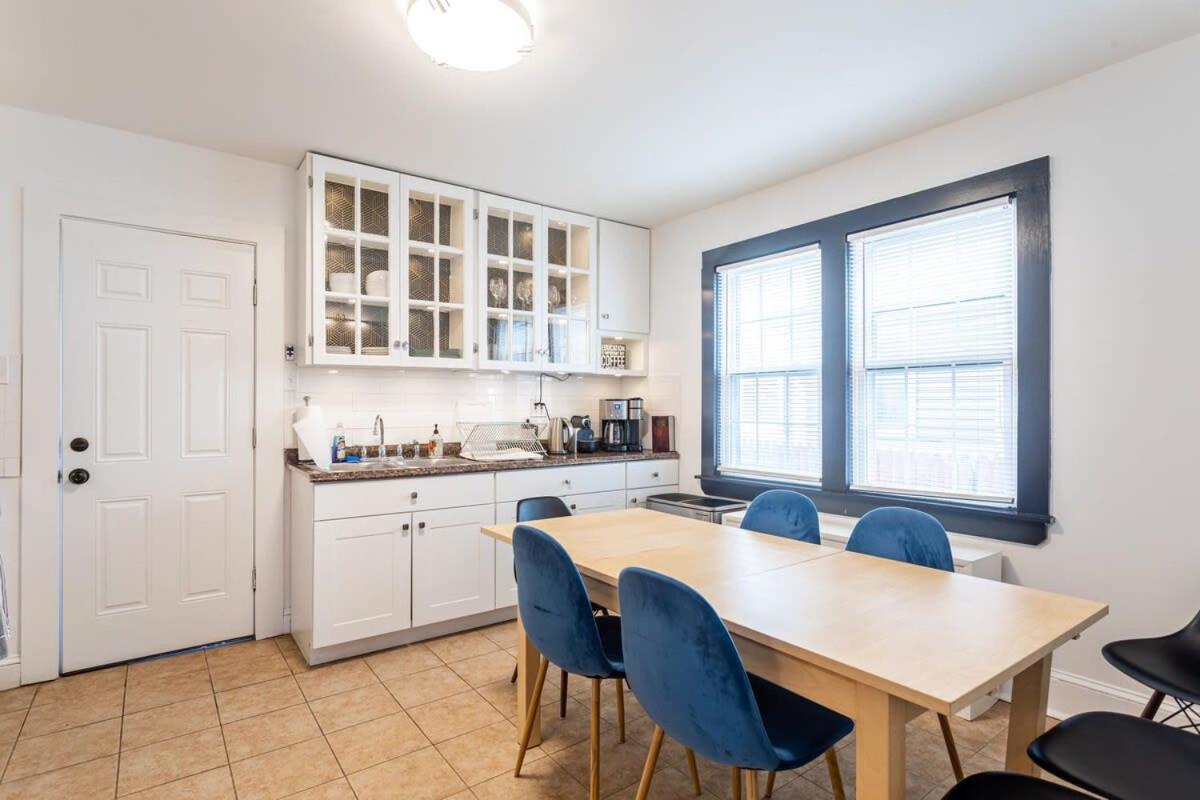 Apartmán The Blue Sapphire 2Br 2 King Beds & Ample Backyard Bridgeport Exteriér fotografie