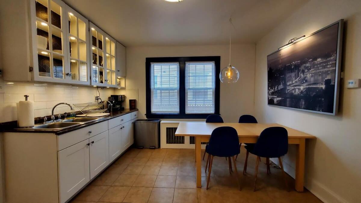 Apartmán The Blue Sapphire 2Br 2 King Beds & Ample Backyard Bridgeport Exteriér fotografie