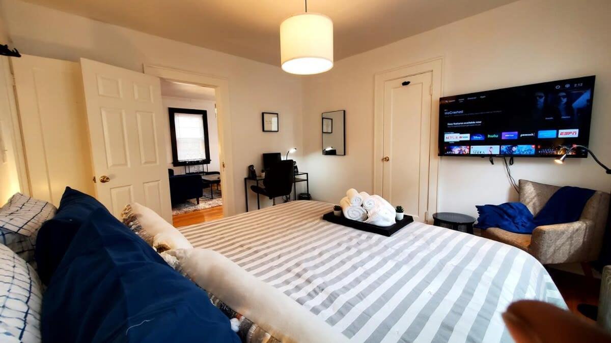 Apartmán The Blue Sapphire 2Br 2 King Beds & Ample Backyard Bridgeport Exteriér fotografie